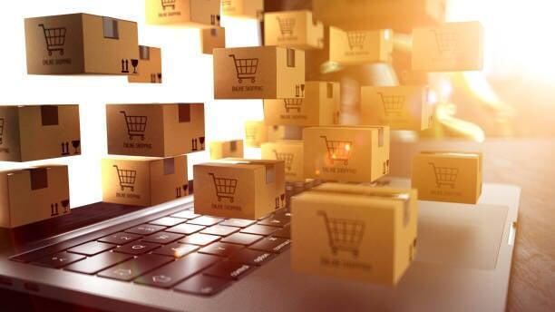 How Air Freight Impacts E-Commerce: The Key to Faster Online Shopping